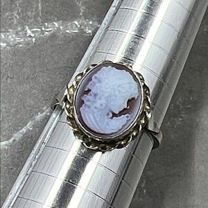Vintage Sterling Silver Cameo Ring
